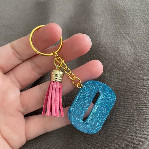 Handmade Number "0” (Zero) Keychain - Picture 2 of 6